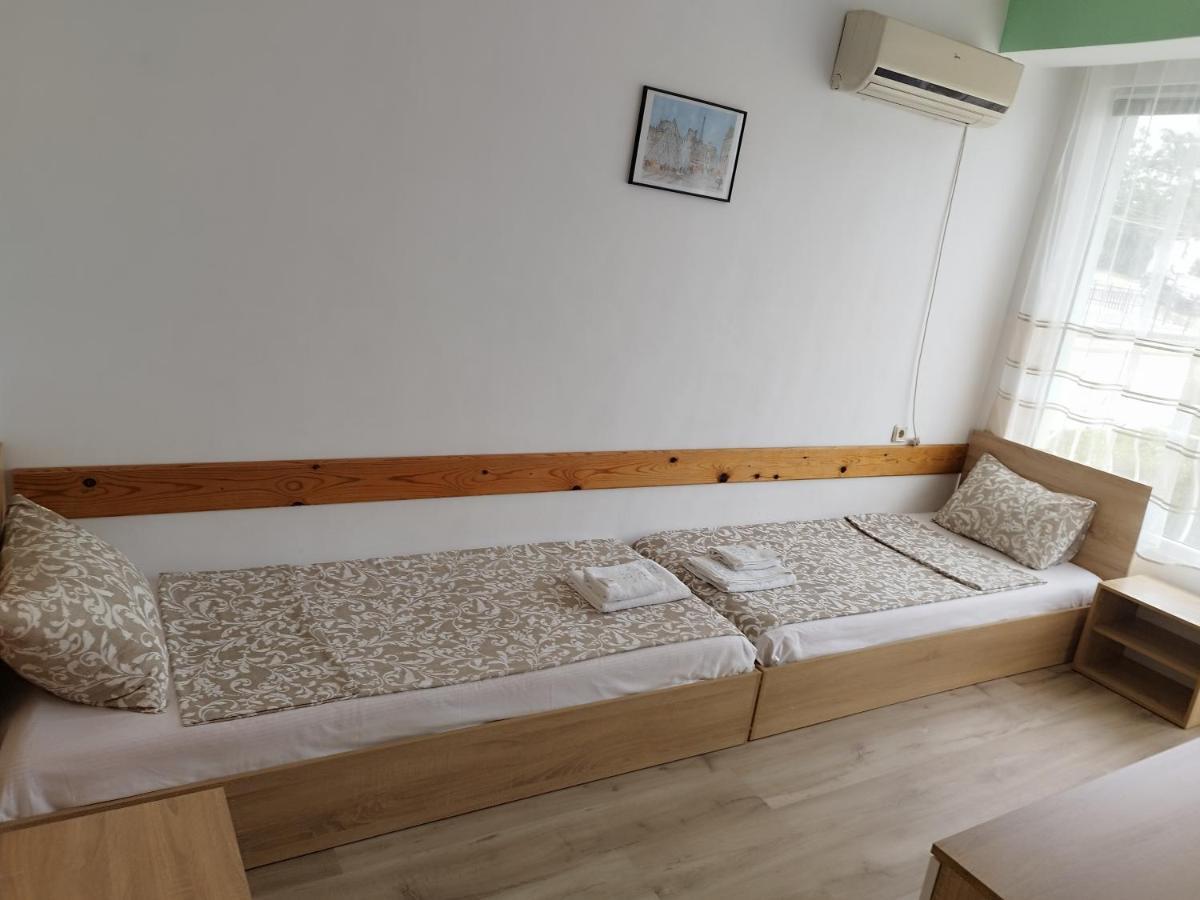 Family Hotel Kentavar 2 Бяла Екстериор снимка
