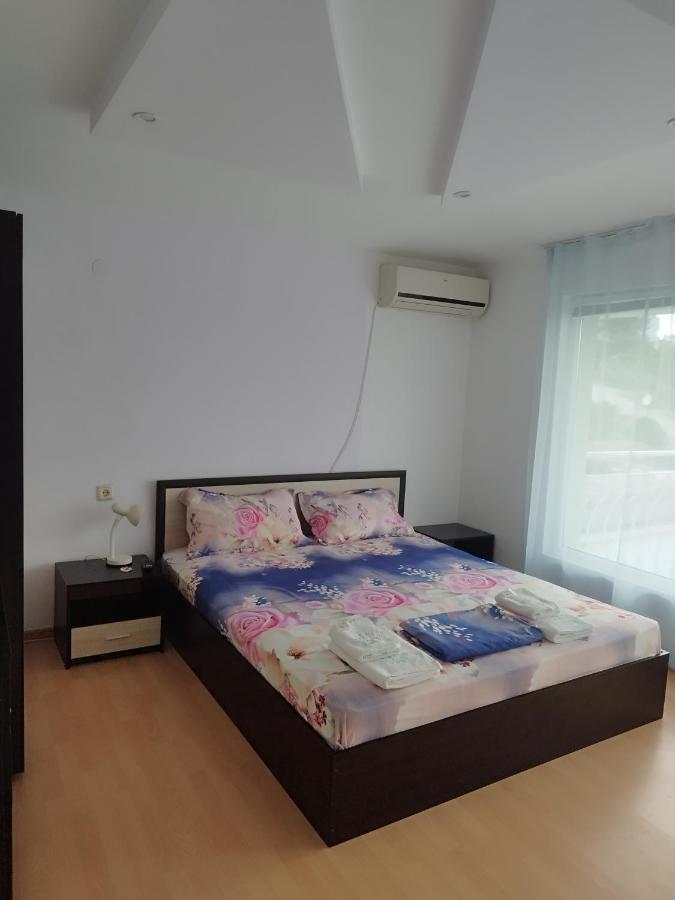 Family Hotel Kentavar 2 Бяла Екстериор снимка